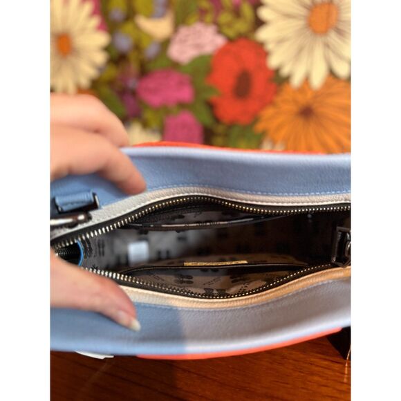 Min & Mon Vali Small Crossbody Handbag All Over Eyes Fur Black / Blue / Orange - Picture 5 of 13